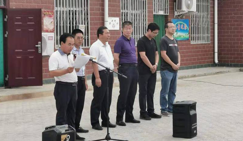 寧夏回族自治區(qū)吳忠市同心縣農(nóng)業(yè)局展會，愛麗潔農(nóng)村廁所改造產(chǎn)品備受歡迎！